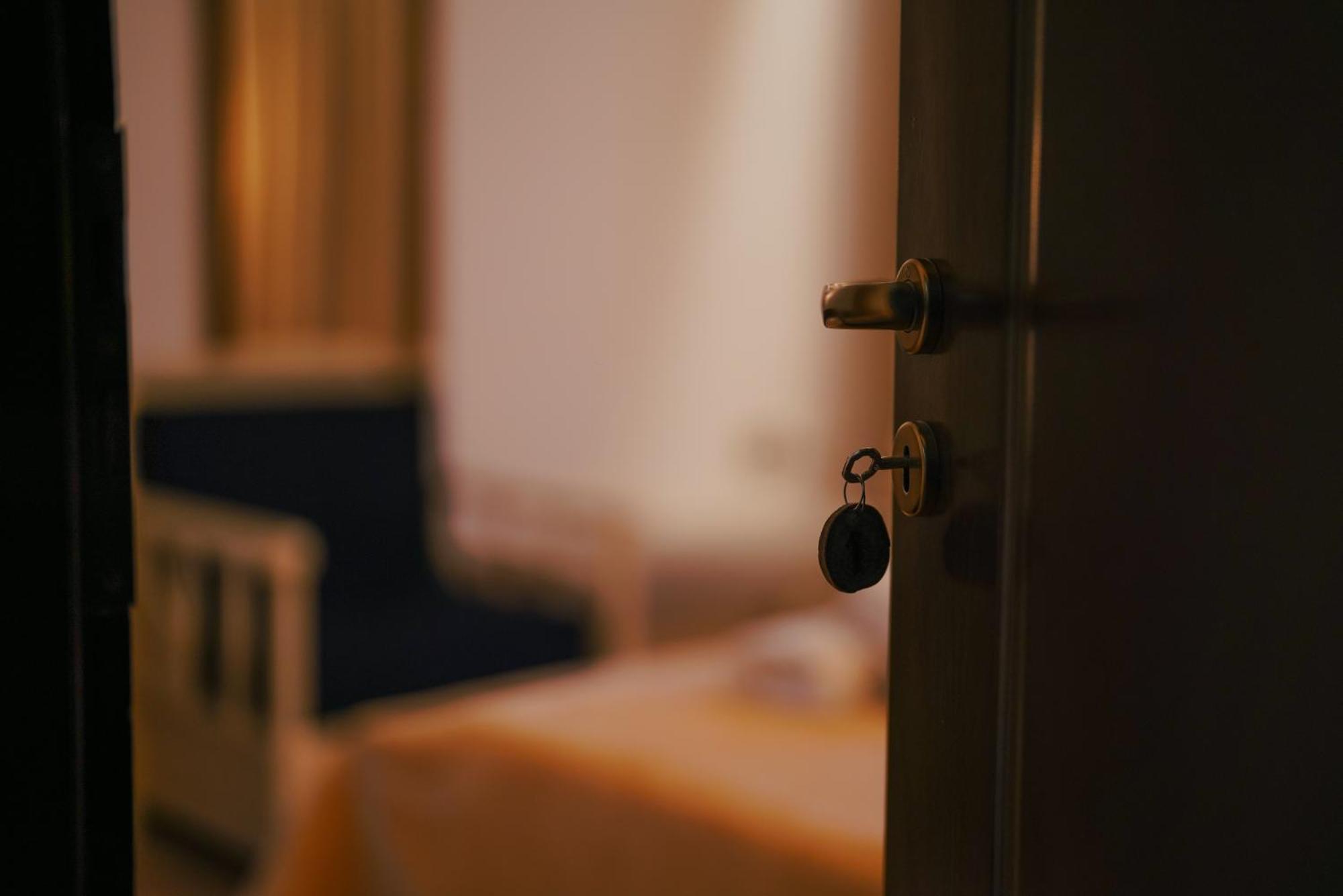 Maya Hostel 베라트 외부 사진